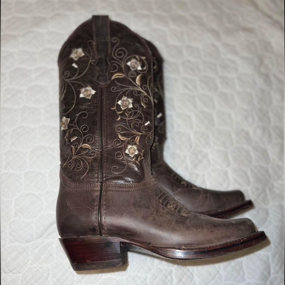 Cowboy boots